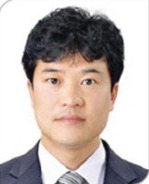 담임목사 김일국