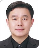 담임목사 윤시영