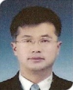 담임목사 김용만