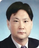 담임목사 채윤병