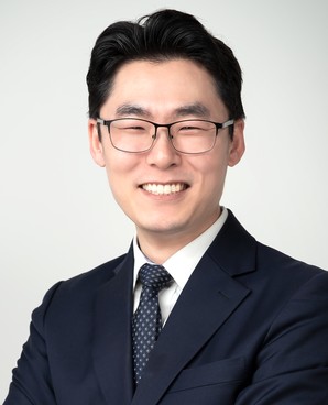 담임목사 성수민