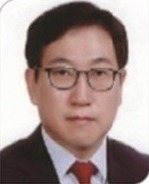장로 김용관
